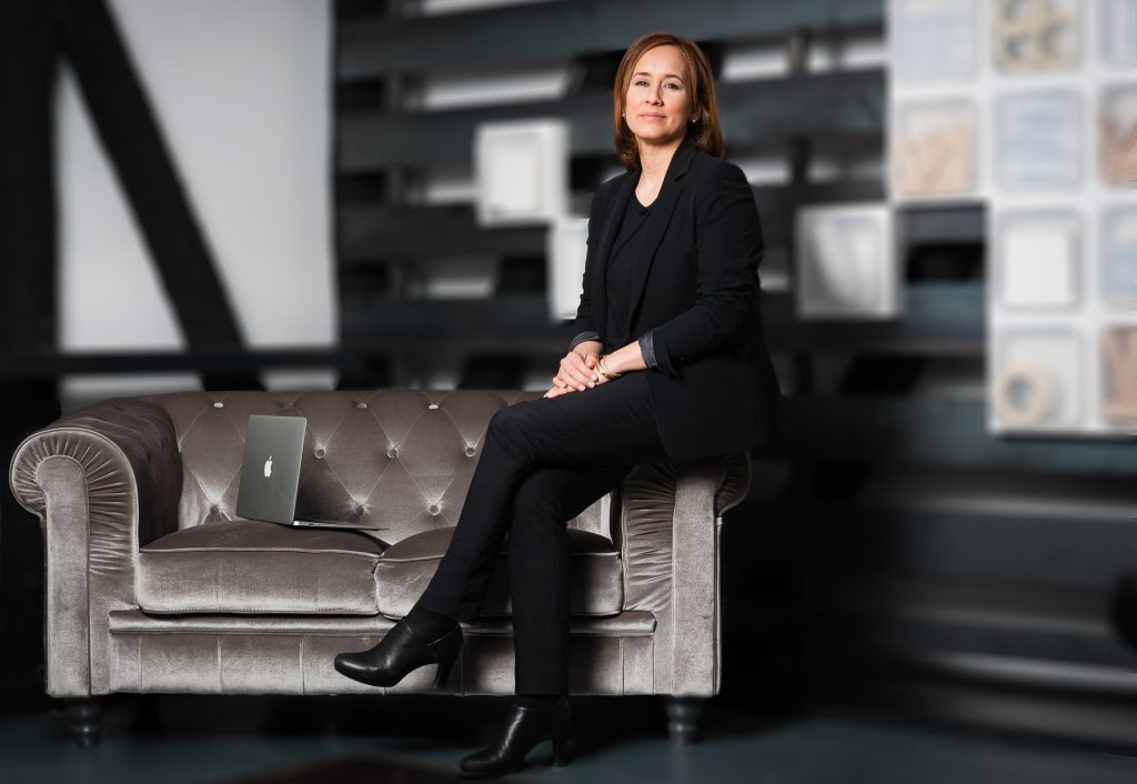 Photo Corporate d'une cheffe d'entreprise